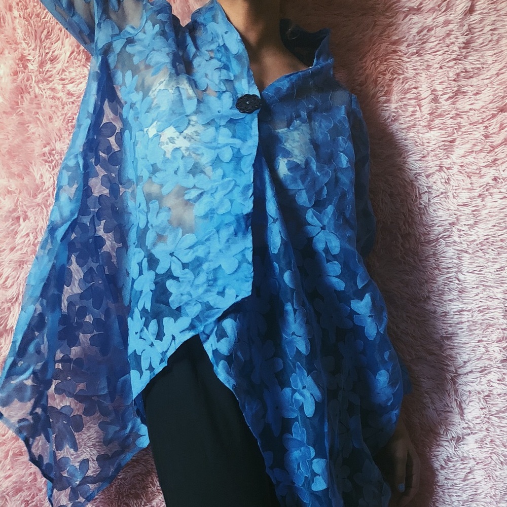 beautiful sheer shawl